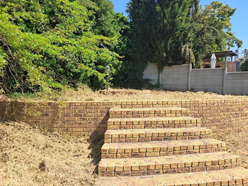 3 Bedroom Property for Sale in Vierlanden Western Cape